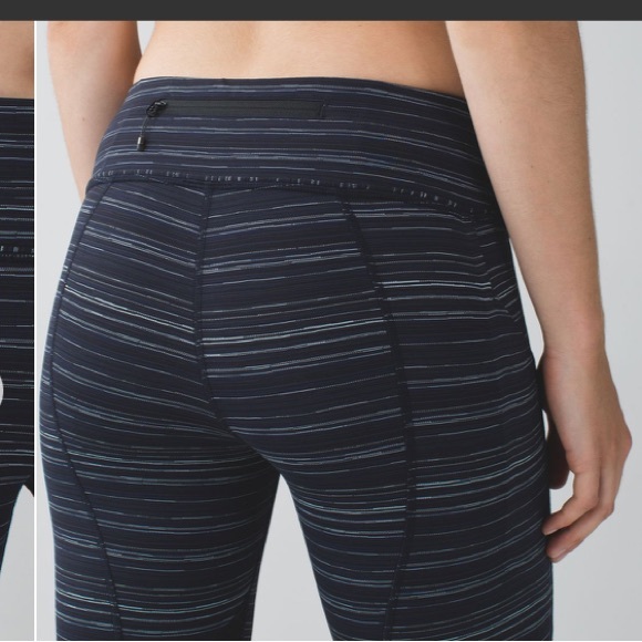 LULULEMON Pace Rival Crop *22" Cyber Stripe Naval Blue Black / Black - Picture 6 of 11